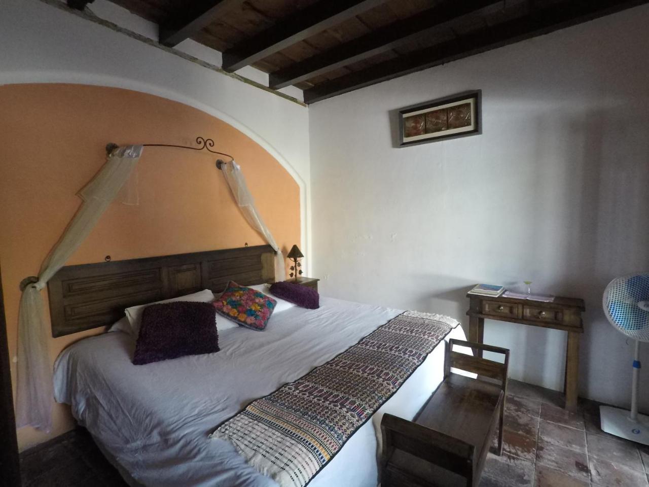 Hotel Monasterio Антигуа-Гватемала Экстерьер фото