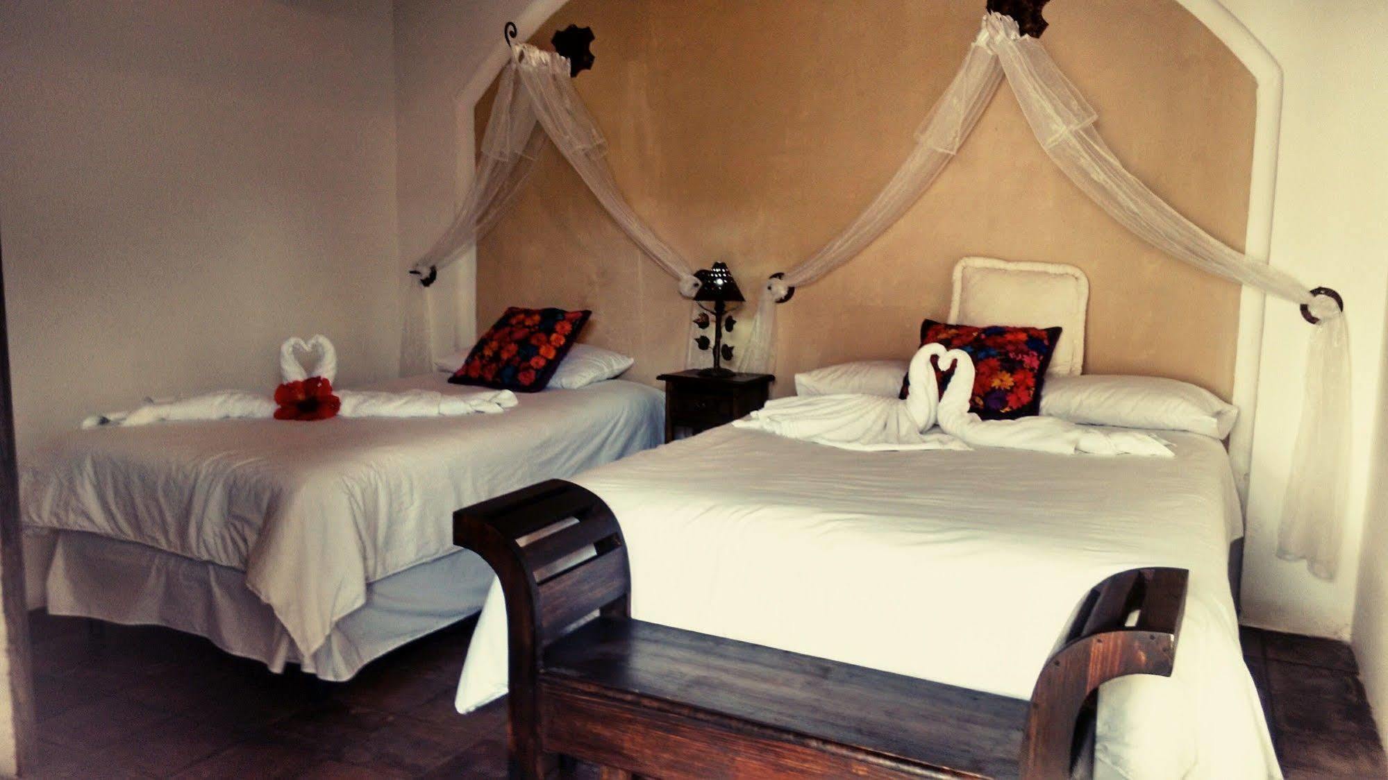 Hotel Monasterio Антигуа-Гватемала Экстерьер фото