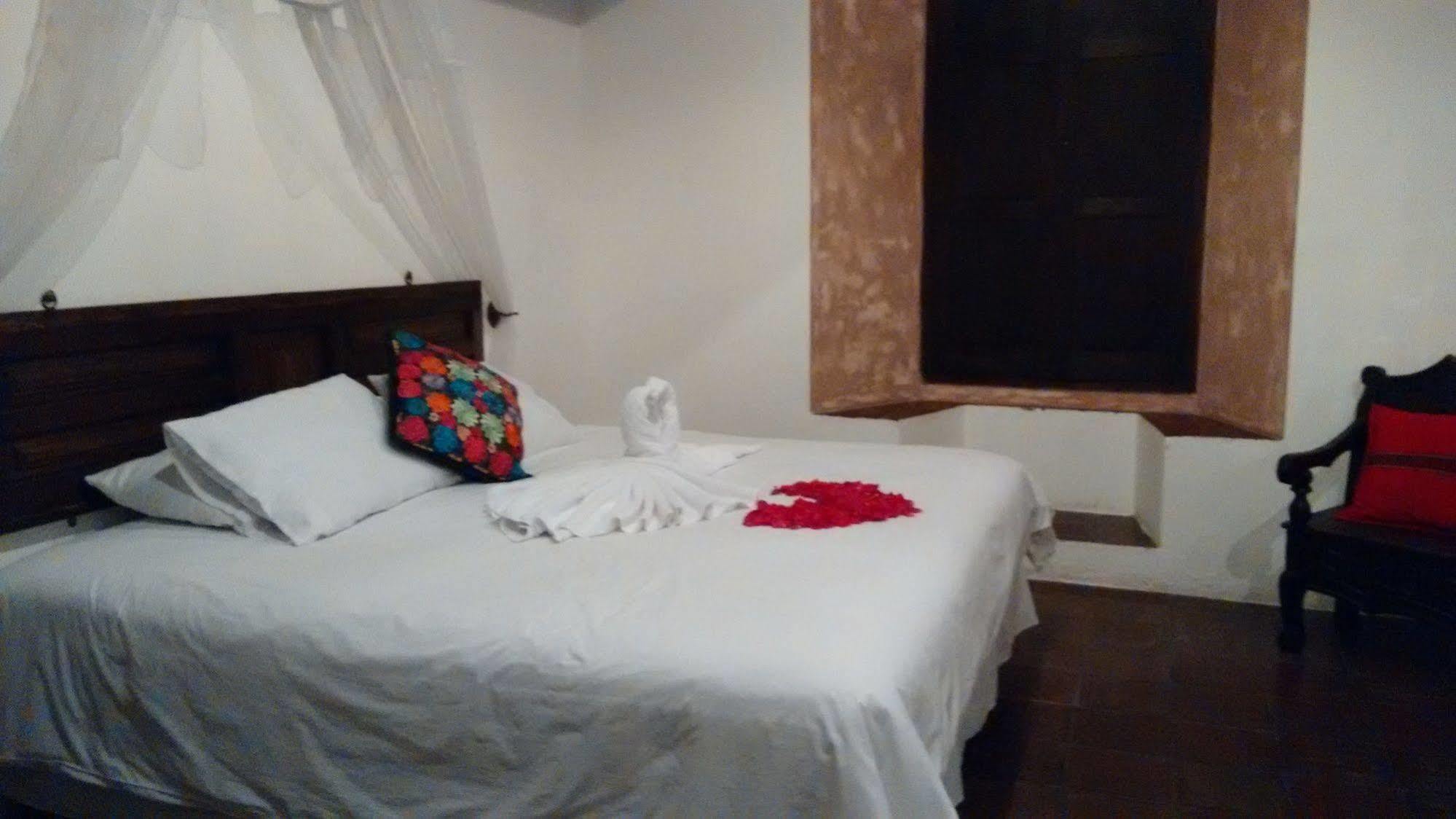 Hotel Monasterio Антигуа-Гватемала Экстерьер фото